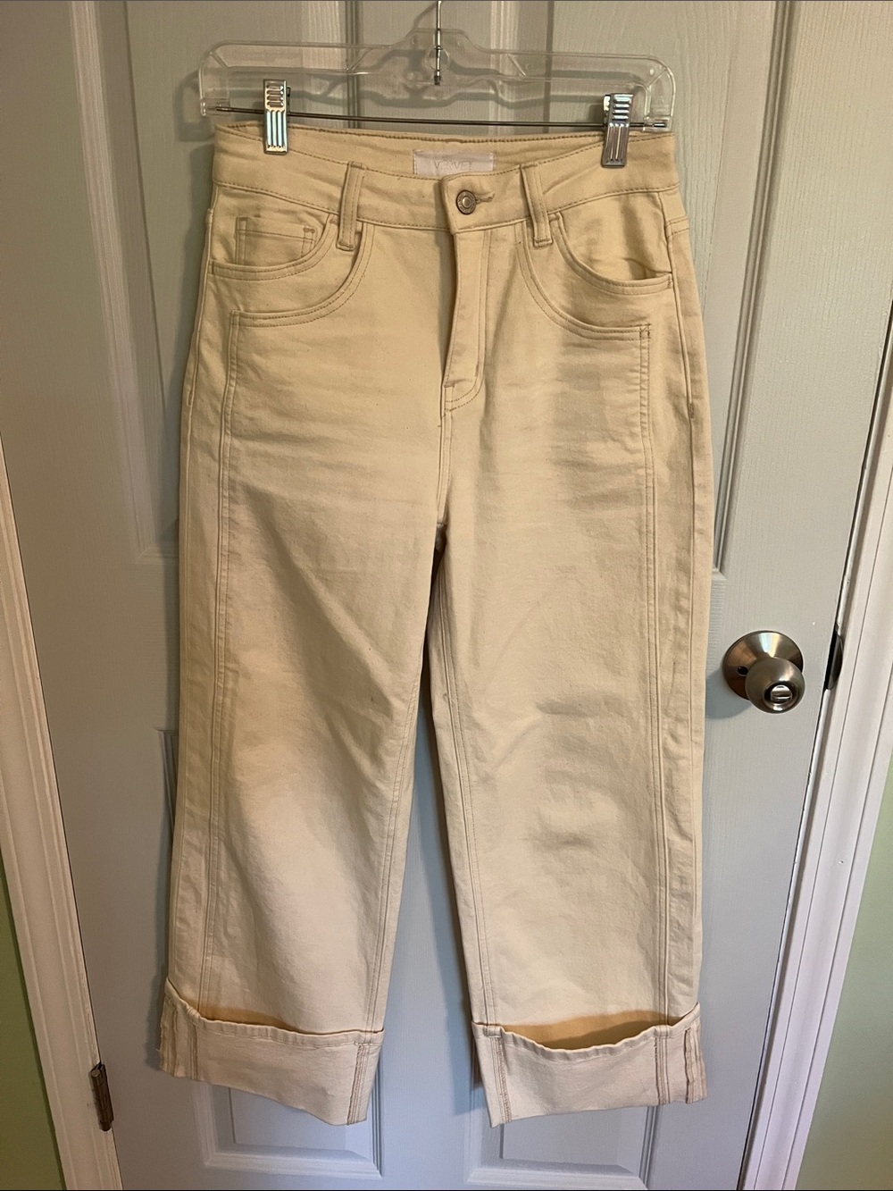 Straight Leg Jeans in Creamy Ivory